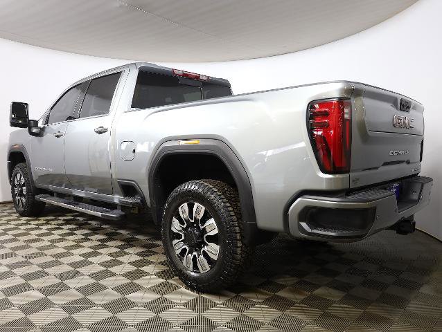Used 2024 GMC Sierra 3500 Denali w/ Denali Reserve Package image 2