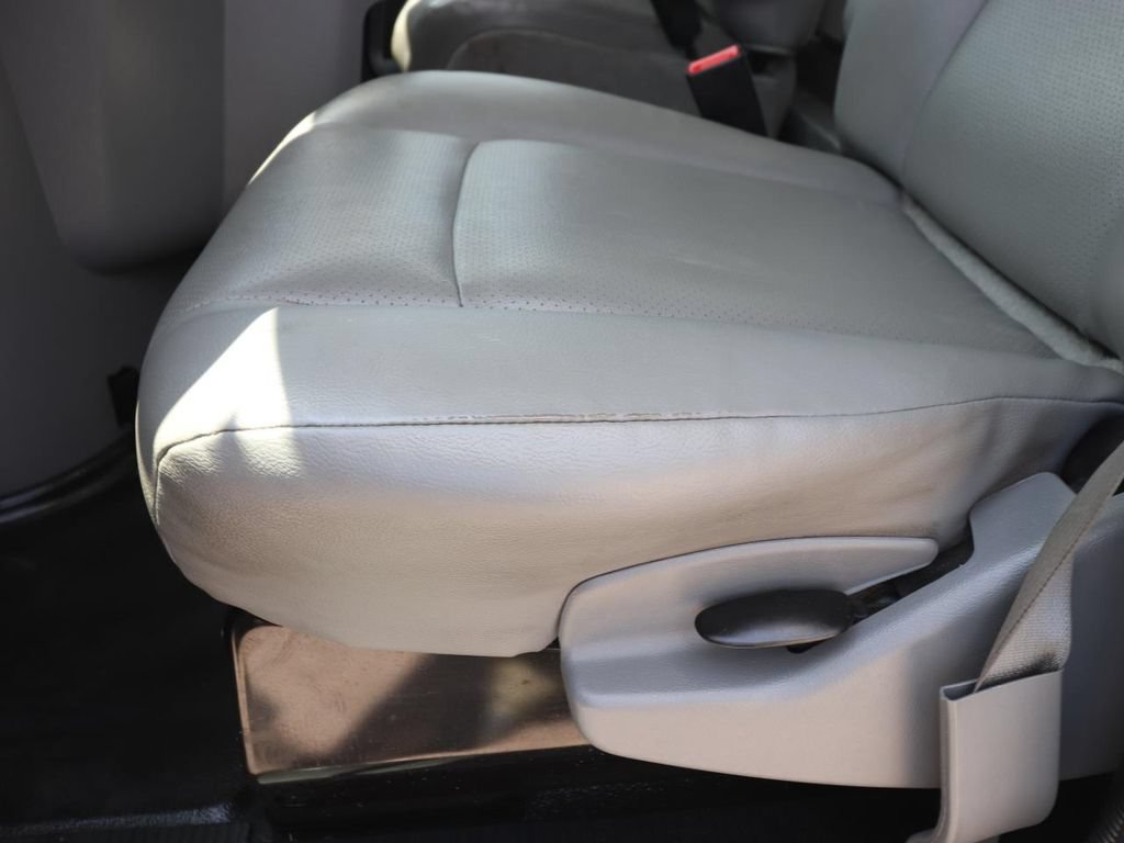 Certified 2024 Ford E-350 and Econoline 350 Super Duty w/ Power Windows & Locks Group RWD image 15