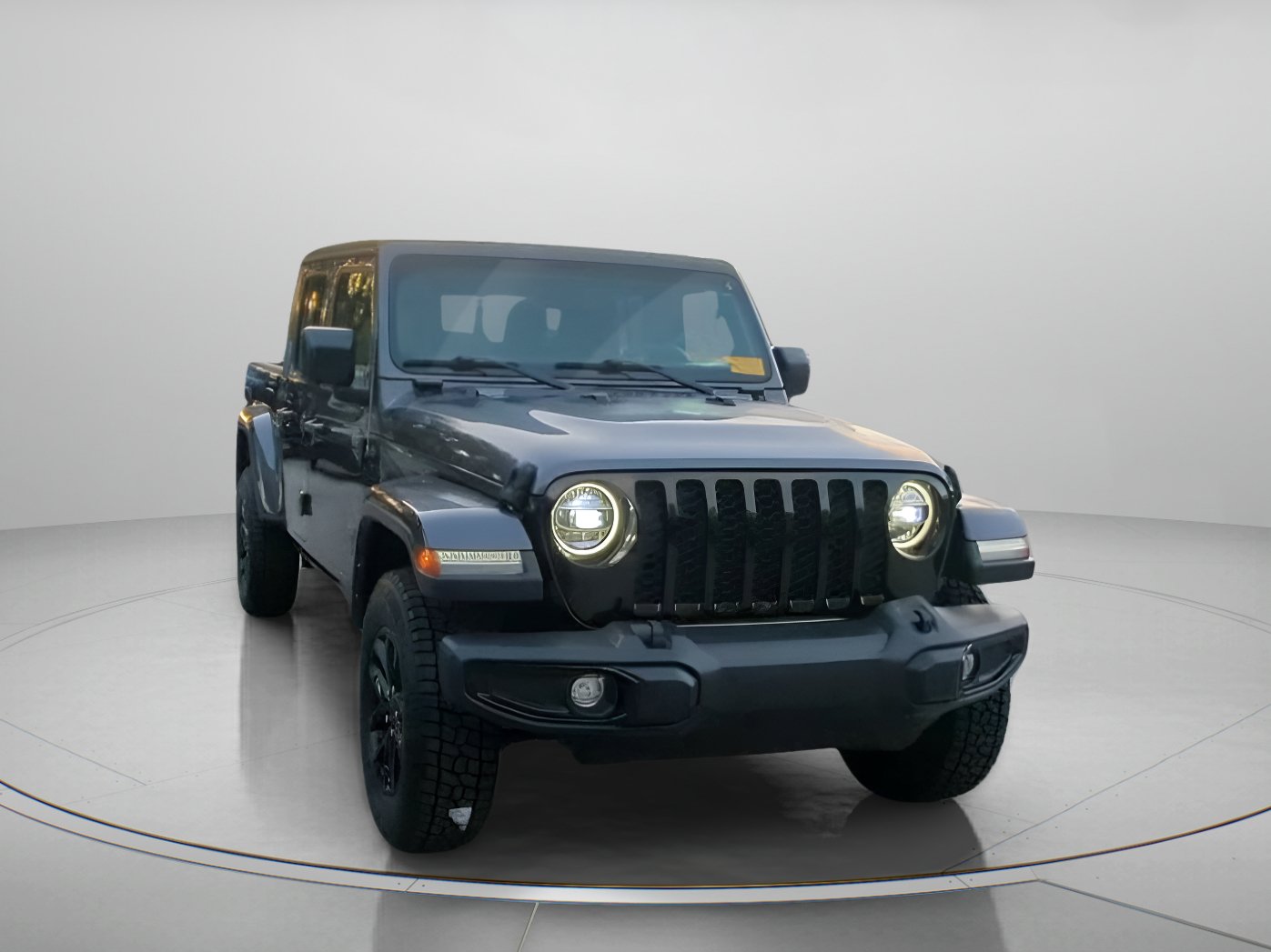 Used 2022 Jeep Gladiator Sport AWD/4WD image 5