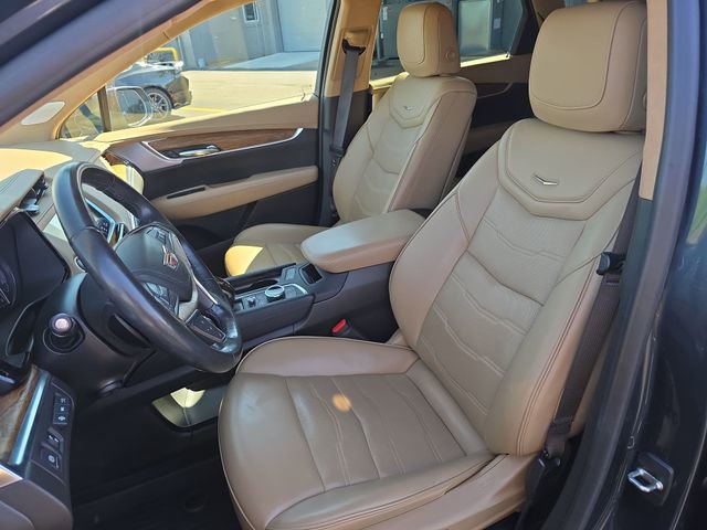 Used 2020 Cadillac XT5 Premium Luxury w/ Platinum Package AWD/4WD image 11