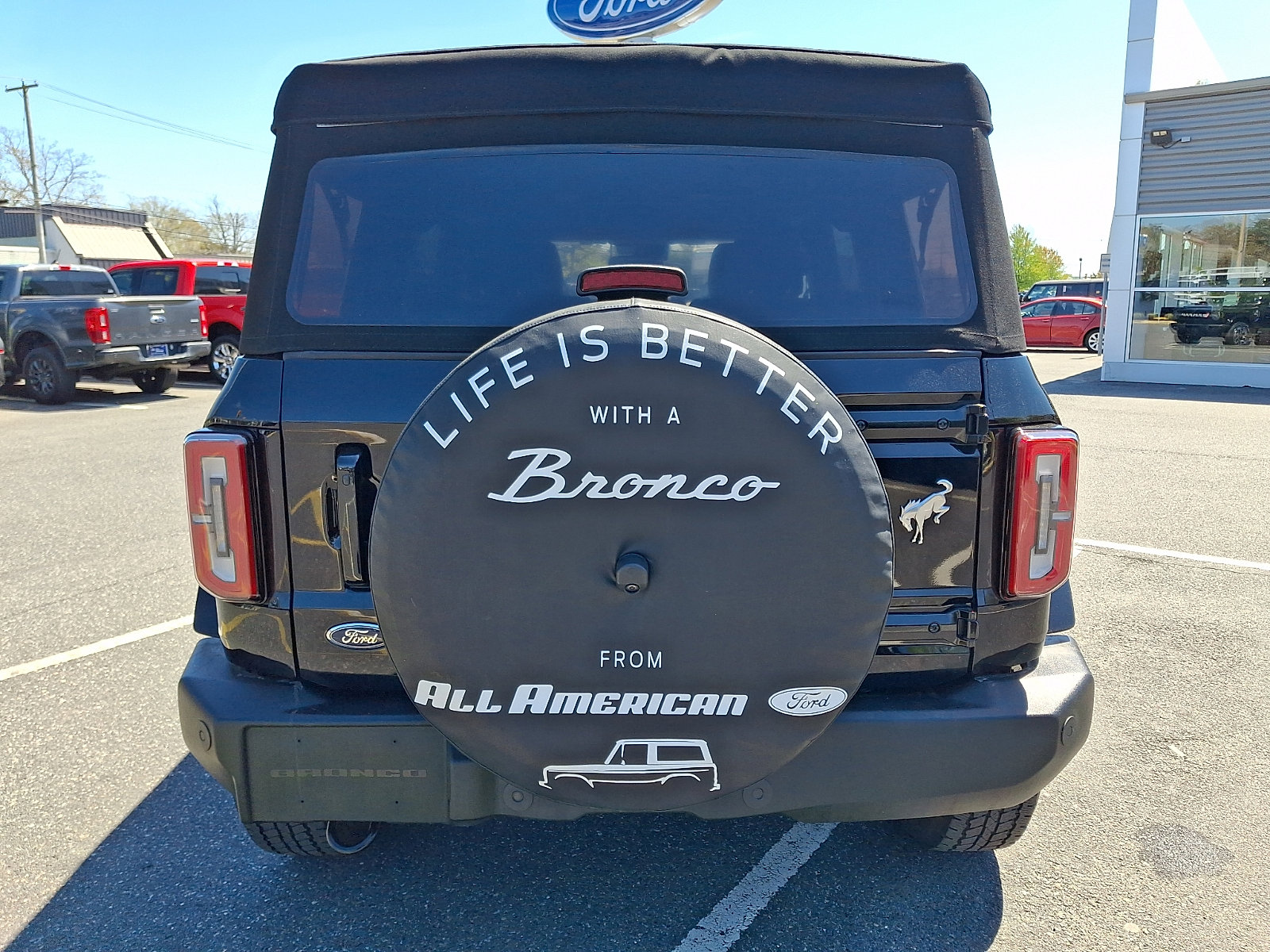 Certified 2023 Ford Bronco Outer Banks AWD/4WD image 9