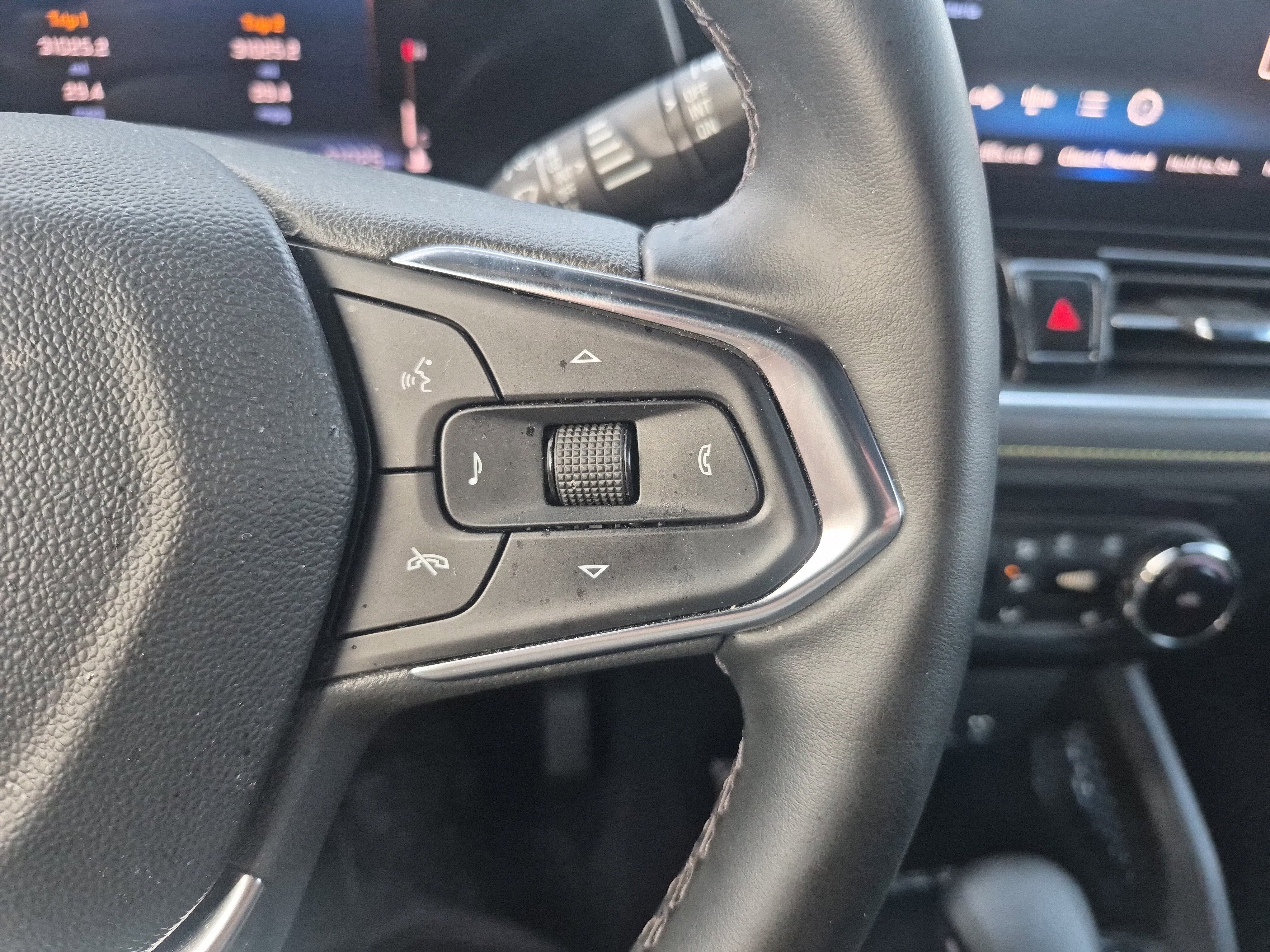 Used 2025 Chevrolet TrailBlazer ACTIV w/ Convenience Package FWD image 22