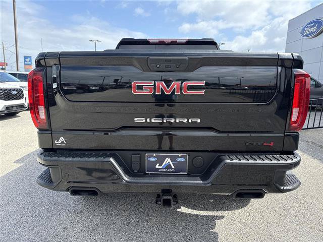 Used 2021 GMC Sierra 1500 AT4 w/ AT4 Value Package AWD/4WD image 14