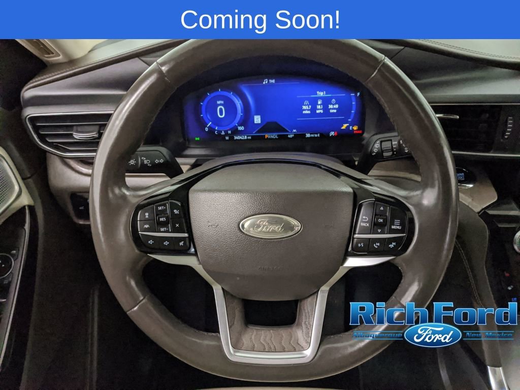 Certified 2023 Ford Explorer Platinum w/ Technology Package image 10