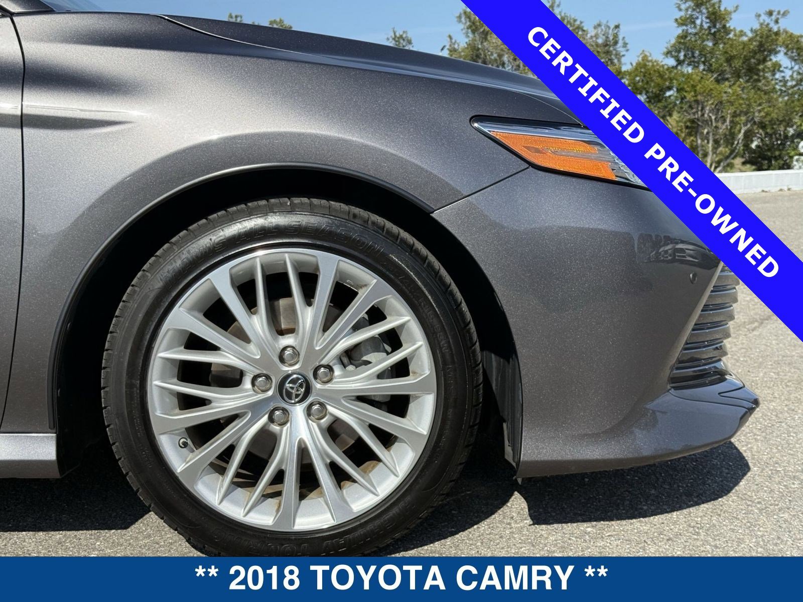 Used 2018 Toyota Camry XLE image 11