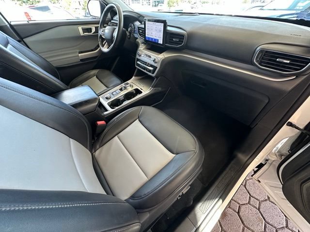 Certified 2023 Ford Explorer XLT w/ Equipment Group 202A AWD/4WD image 24
