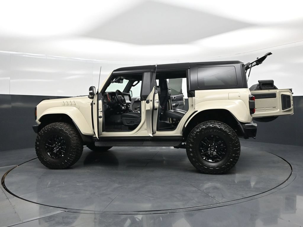 Certified 2026 Ford Bronco Raptor w/ Interior Carbon Fiber Pack AWD/4WD image 37