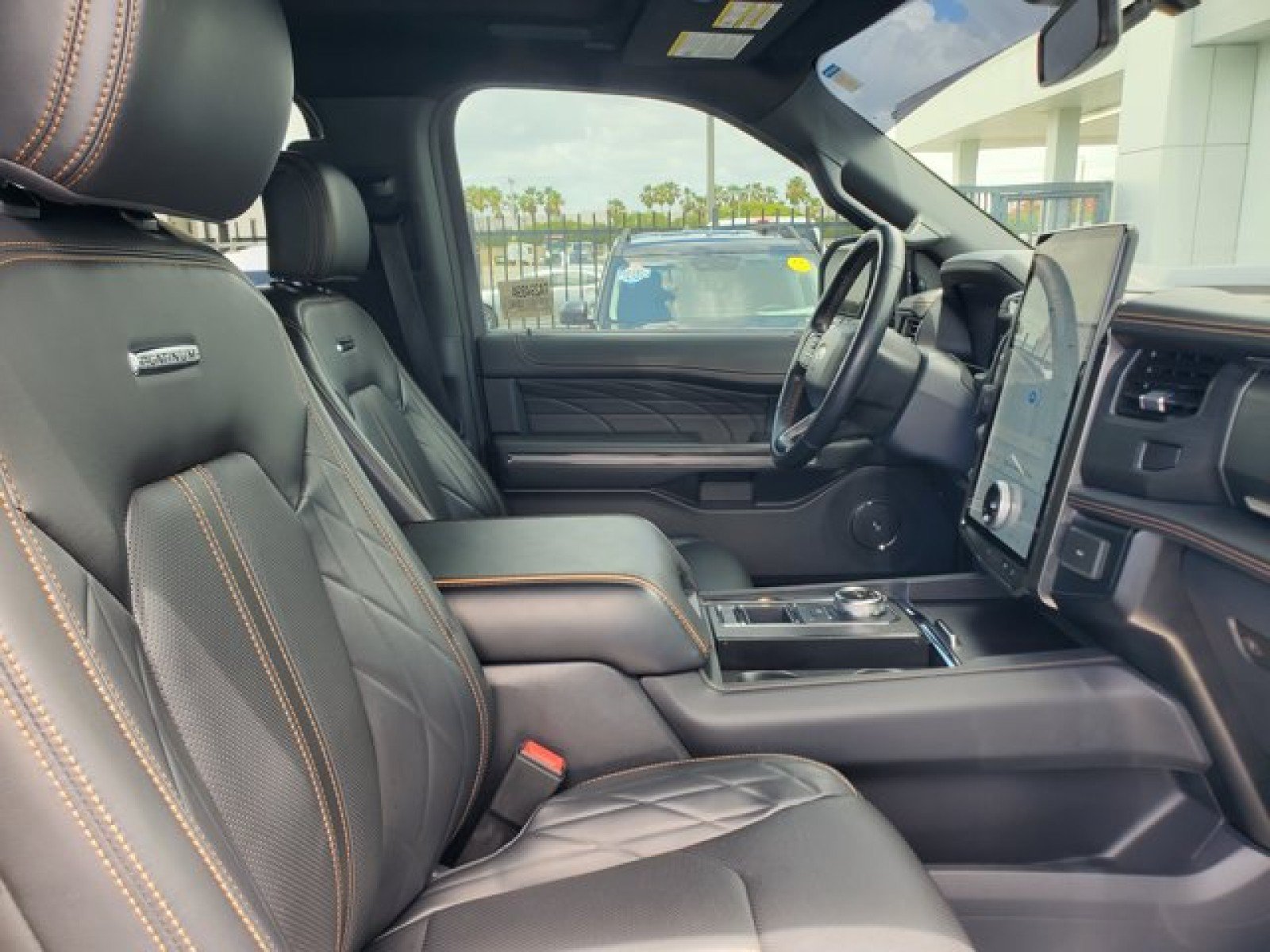 Certified 2024 Ford Expedition Max Platinum RWD image 38