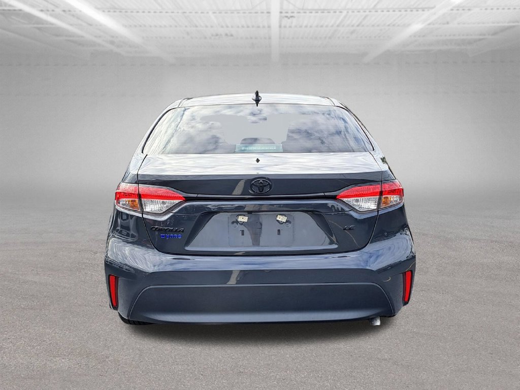 Used 2025 Toyota Corolla LE FWD image 6