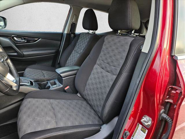 Used 2021 Nissan Rogue Sport SV image 18