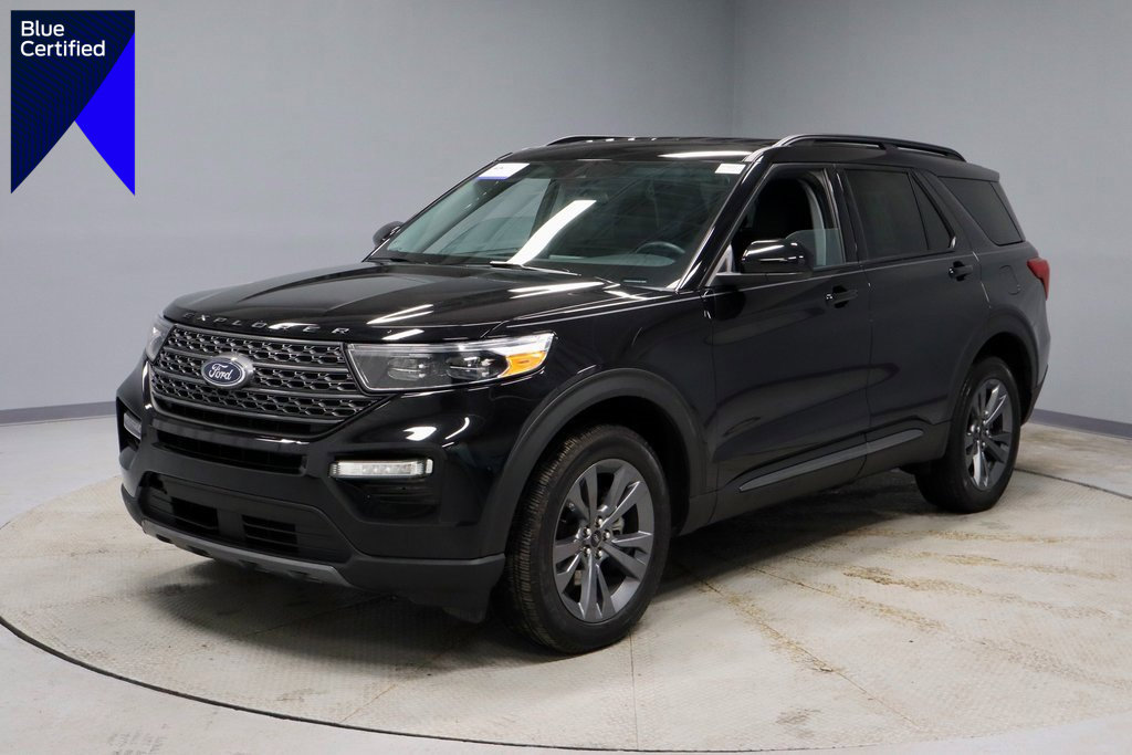 Certified 2023 Ford Explorer XLT w/ Equipment Group 202A