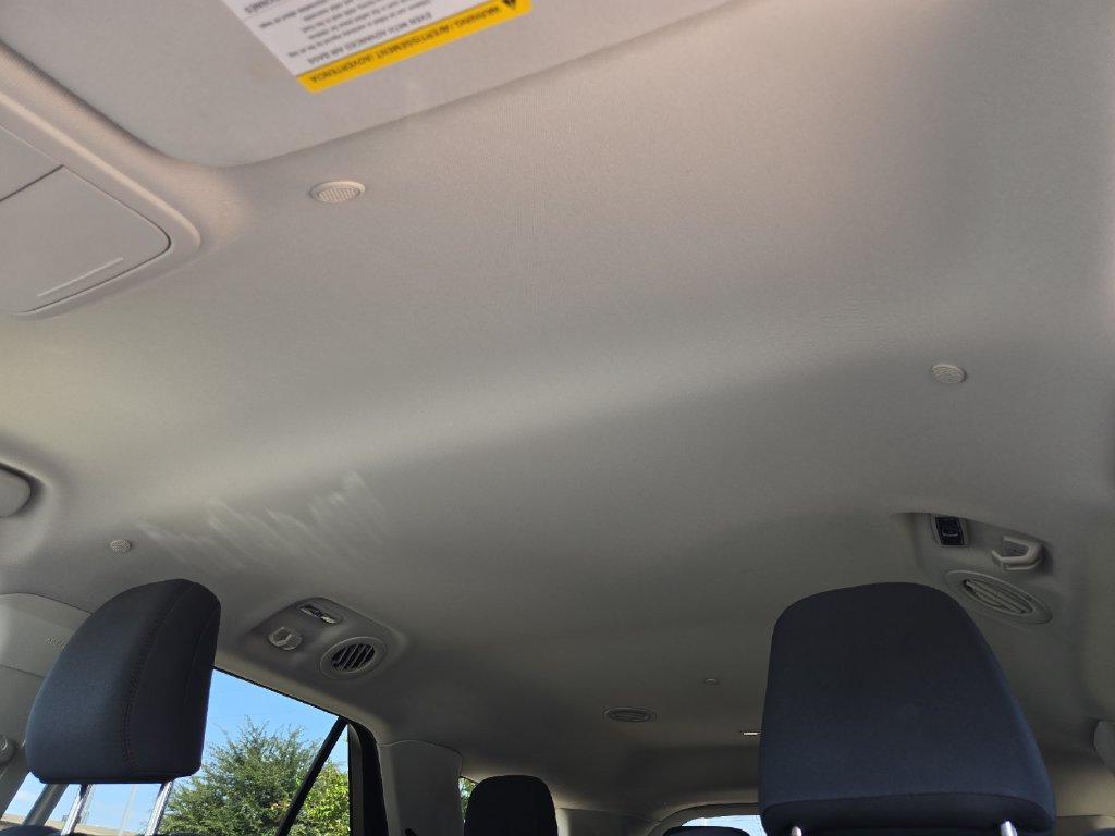 Certified 2025 Ford Explorer Active AWD/4WD image 17