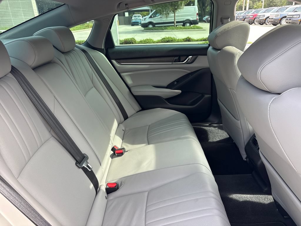 Used 2019 Honda Accord EX-L image 29