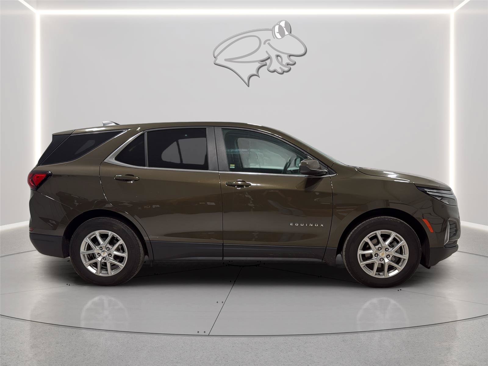 Used 2024 Chevrolet Equinox LT FWD image 7
