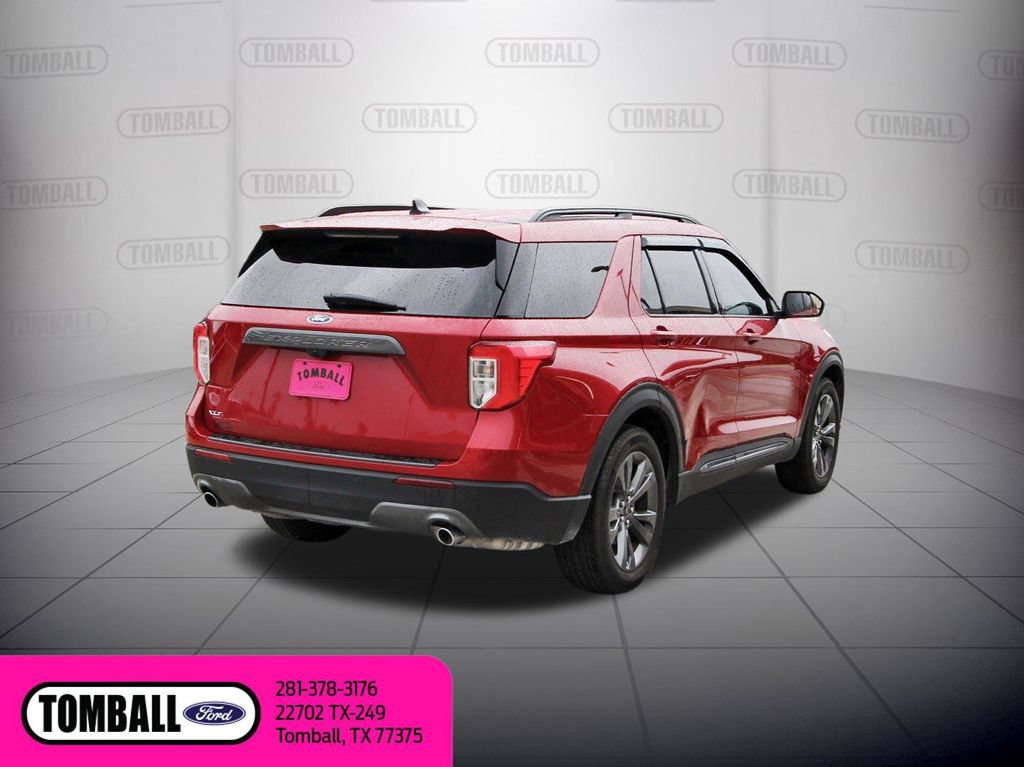 Certified 2023 Ford Explorer XLT w/ Equipment Group 202A RWD image 7