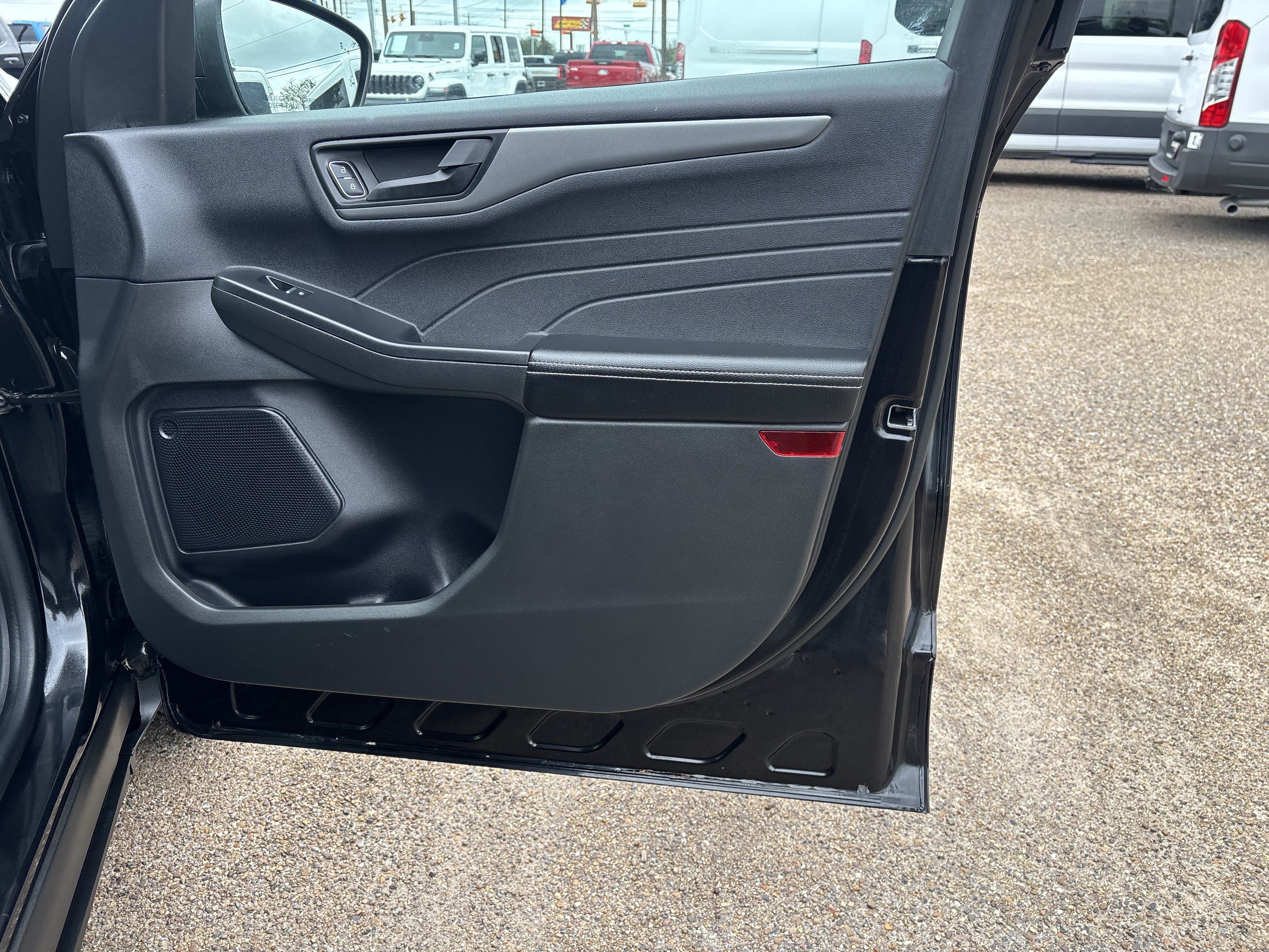 Certified 2024 Ford Escape Active FWD image 23