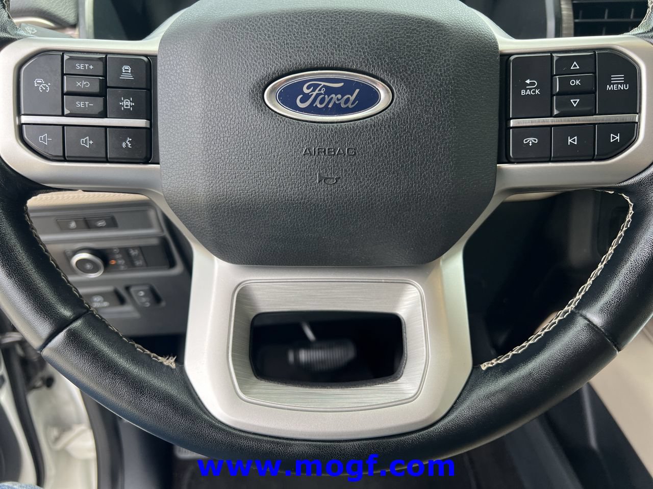 Certified 2023 Ford Expedition Limited AWD/4WD image 13