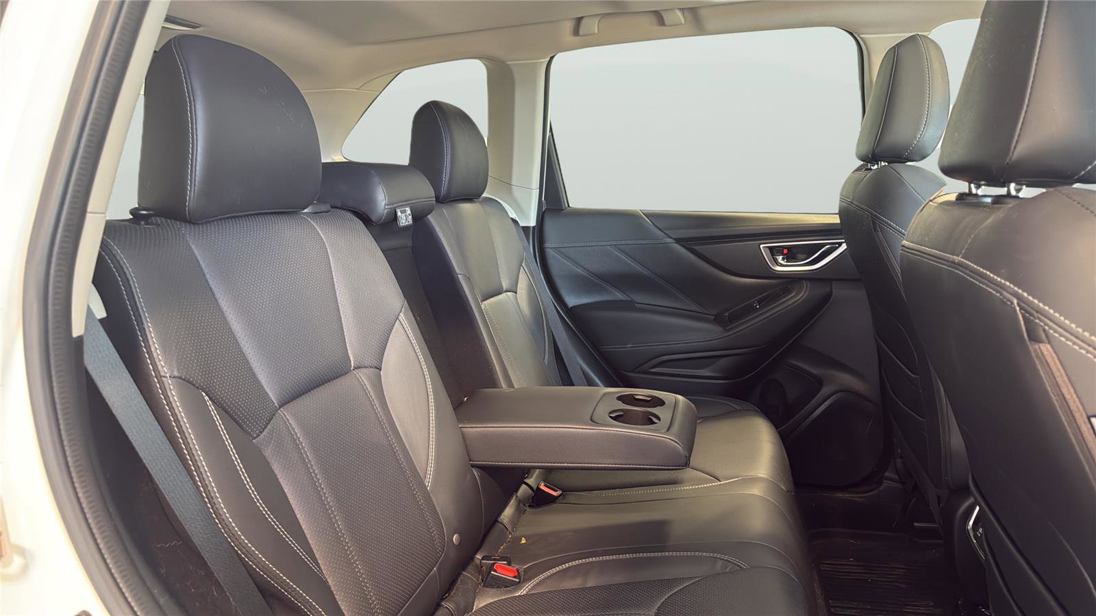 Used 2020 Subaru Forester Limited w/ Popular Package #3 image 22