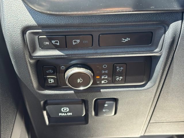 Certified 2024 Ford F150 Lariat AWD/4WD image 33