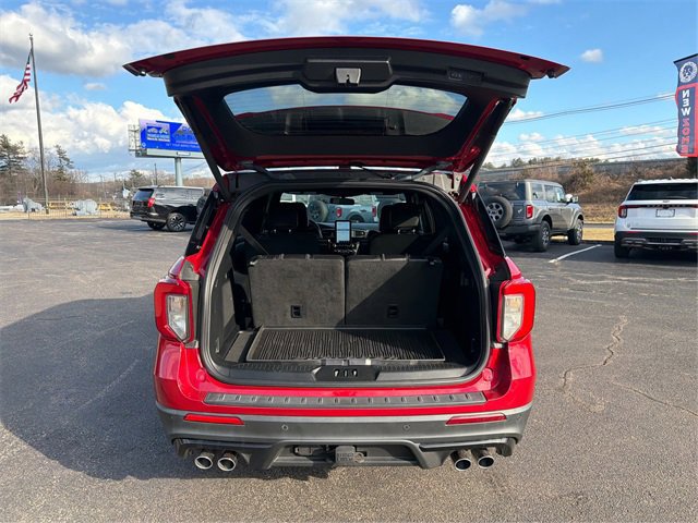 Certified 2023 Ford Explorer ST w/ Equipment Group 401A image 11
