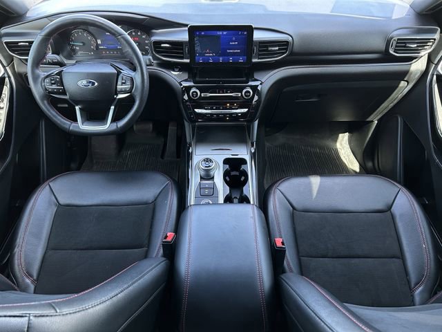 Certified 2023 Ford Explorer ST-Line image 11