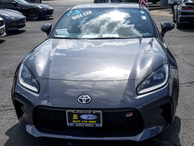 Used 2025 Toyota GR86 Premium w/ ALL Weather Mat Package (TMS) RWD image 4