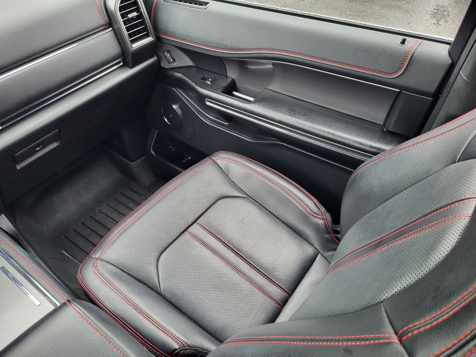 Certified 2021 Ford Expedition Max Limited image 16