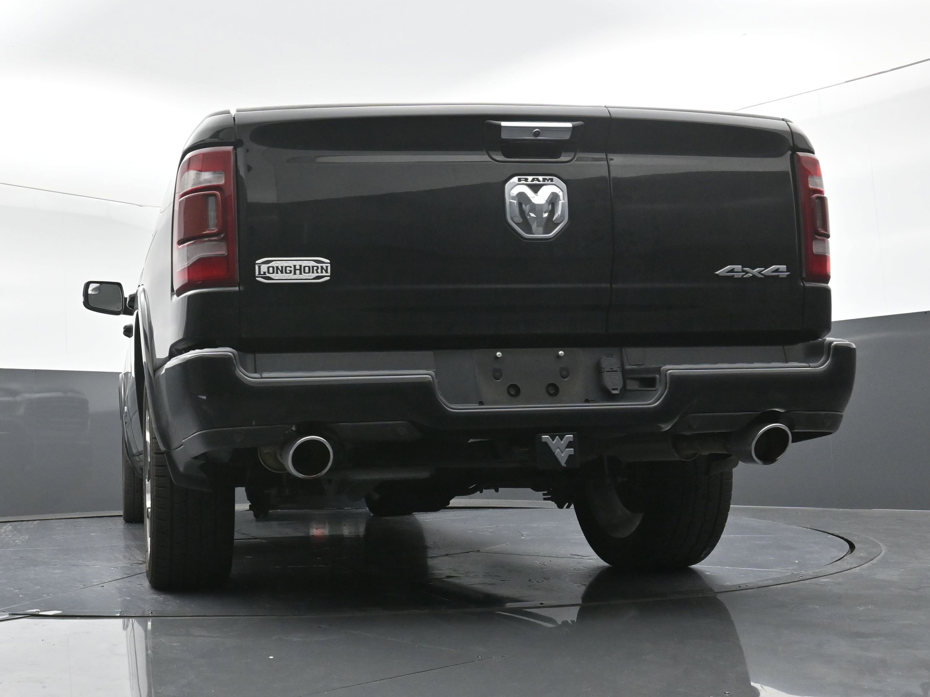 Used 2022 RAM 1500 Limited image 30
