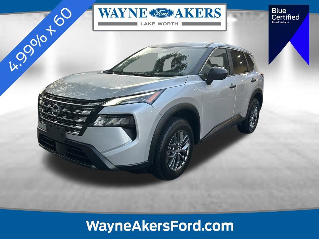 Used 2024 Nissan Rogue S AWD/4WD image 1
