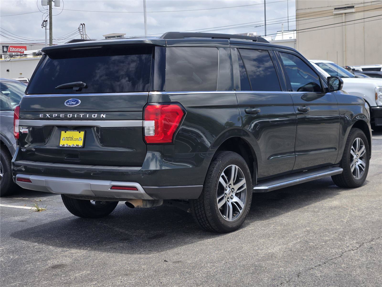 Certified 2023 Ford Expedition XLT RWD image 8