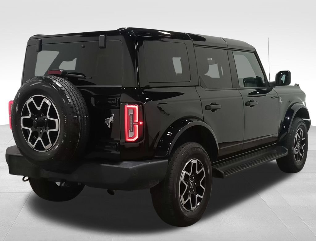 Certified 2025 Ford Bronco Outer Banks AWD/4WD image 3
