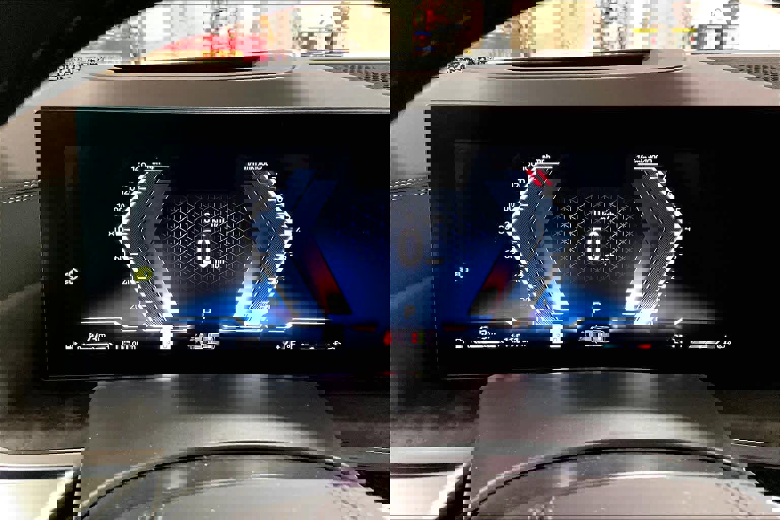 Used 2026 BMW X5 xDrive40i image 26