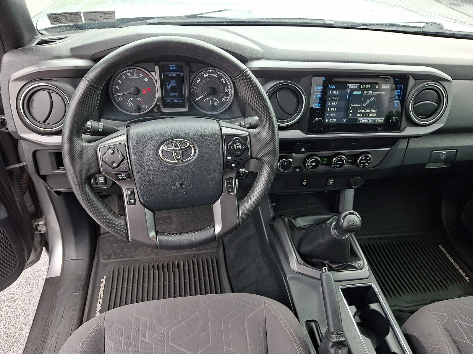 Used 2018 Toyota Tacoma TRD Sport AWD/4WD image 11