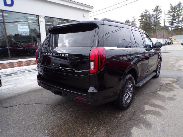 Certified 2025 Ford Expedition Active AWD/4WD image 12