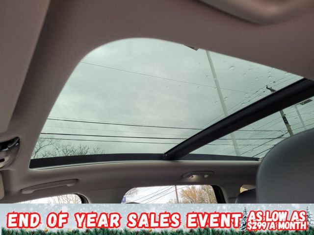 Used 2022 Kia Sorento S w/ Panoramic Sunroof Package image 18