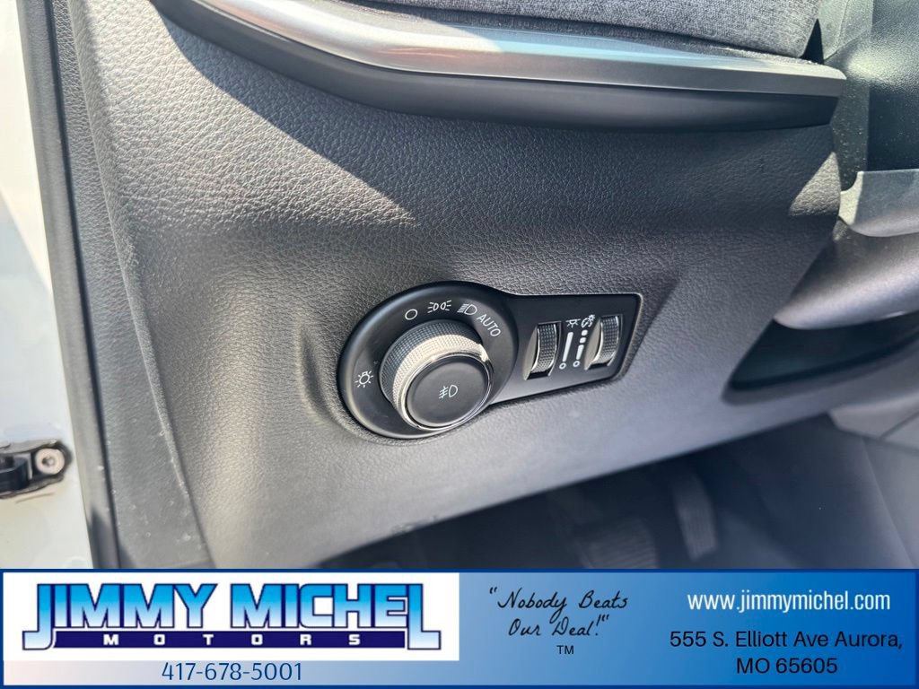 Used 2024 Jeep Compass Latitude AWD/4WD image 4