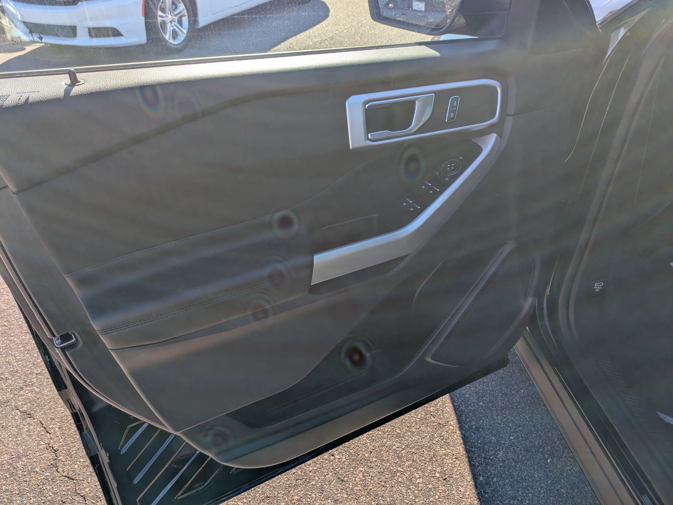 Certified 2020 Ford Explorer XLT w/ Comfort Package image 12