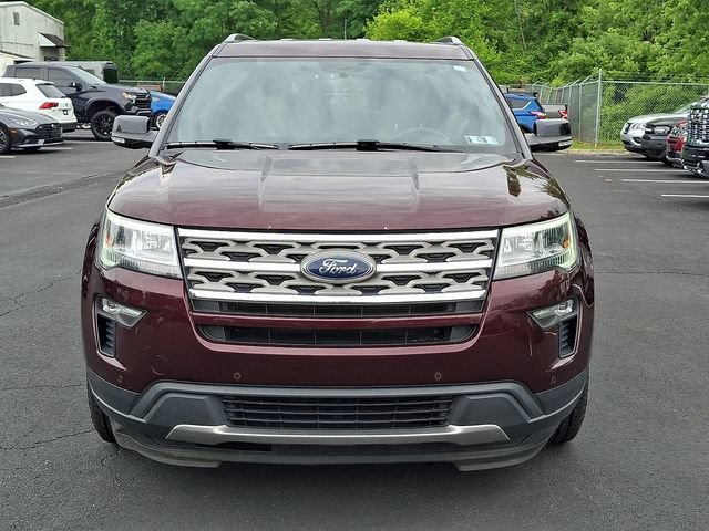 Certified 2018 Ford Explorer XLT w/ Equipment Group 202A AWD/4WD image 3