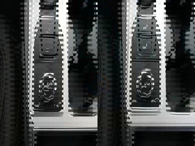 Certified 2022 Ford Explorer XLT w/ Class IV Trailer Tow Package image 32