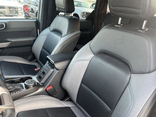 Certified 2023 Ford Bronco Black Diamond image 11