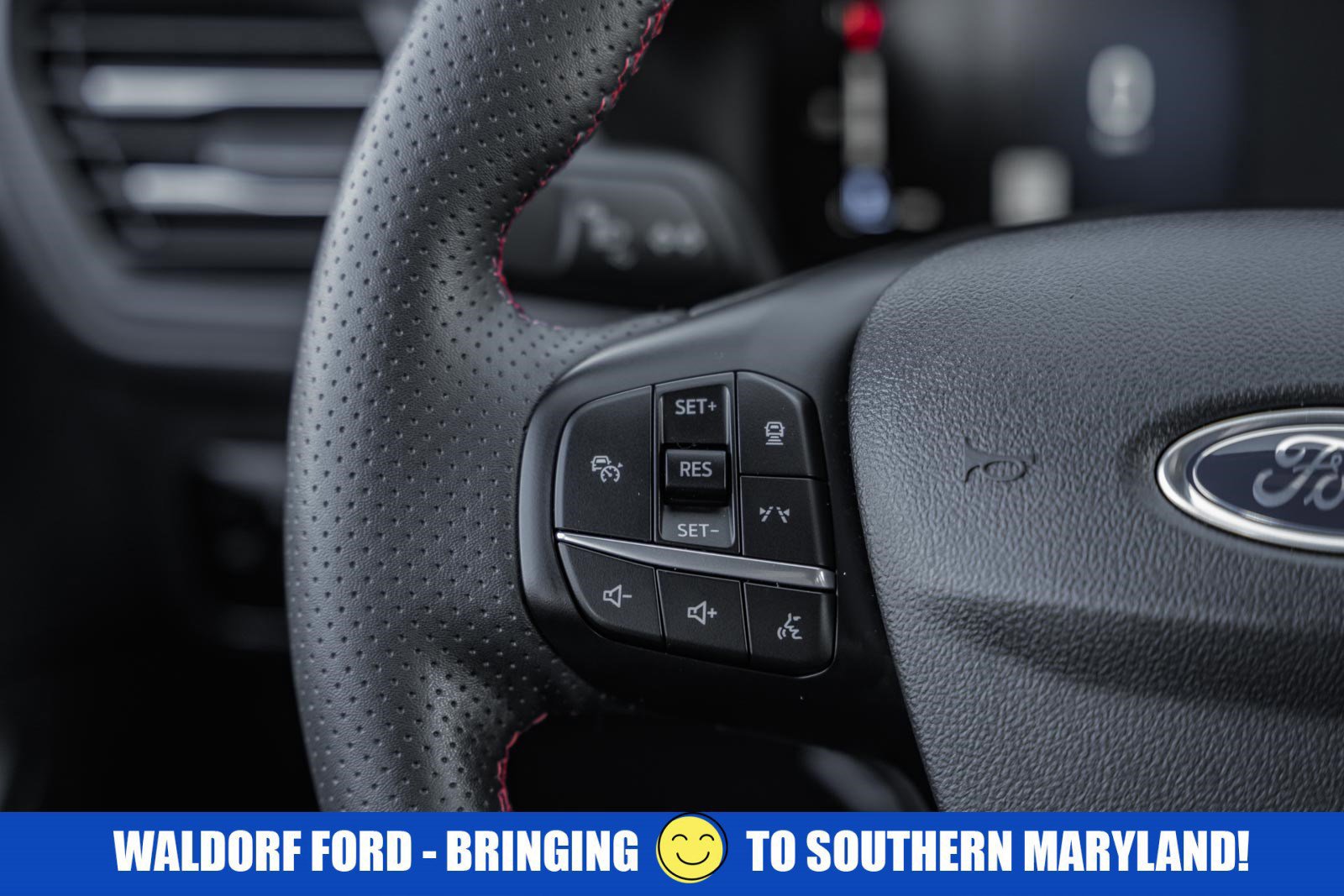 Certified 2023 Ford Escape ST-Line w/ Tech Pack #1 image 29