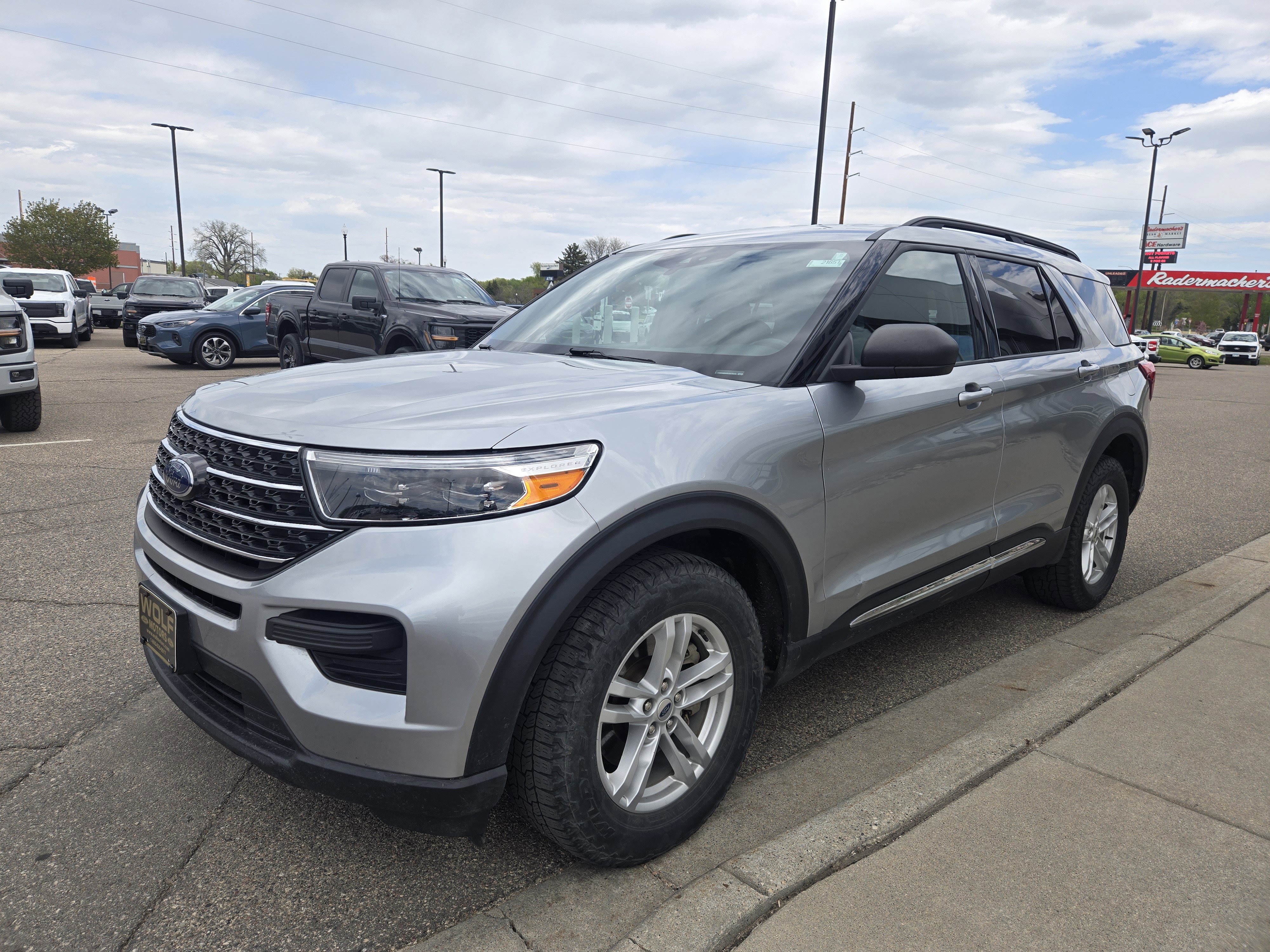 Certified 2020 Ford Explorer XLT AWD/4WD image 17