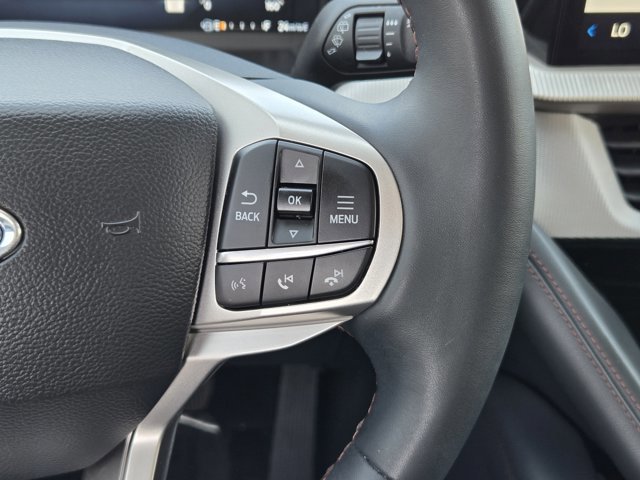 Certified 2025 Ford Explorer Active w/ Active Comfort Package AWD/4WD image 25