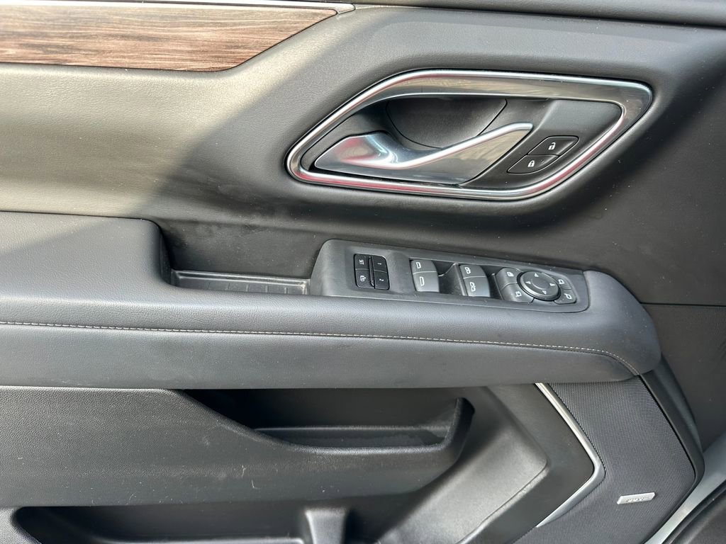 Used 2023 Chevrolet Tahoe Z71 w/ Luxury Package image 12