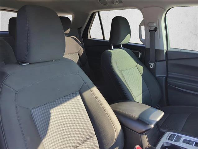 Certified 2023 Ford Explorer XLT RWD image 26