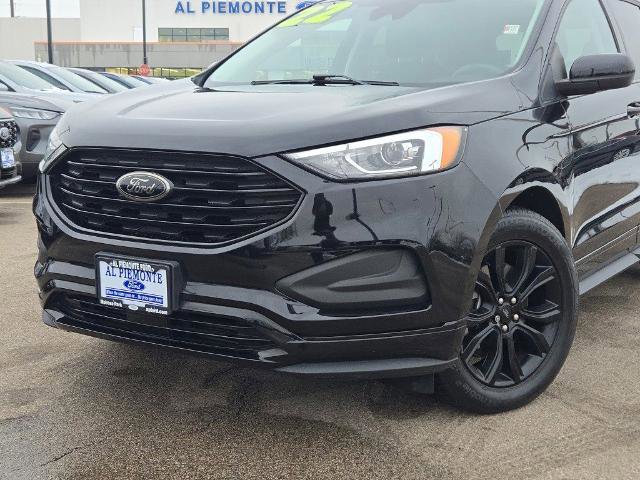 Certified 2022 Ford Edge SE w/ Black Appearance Package image 2
