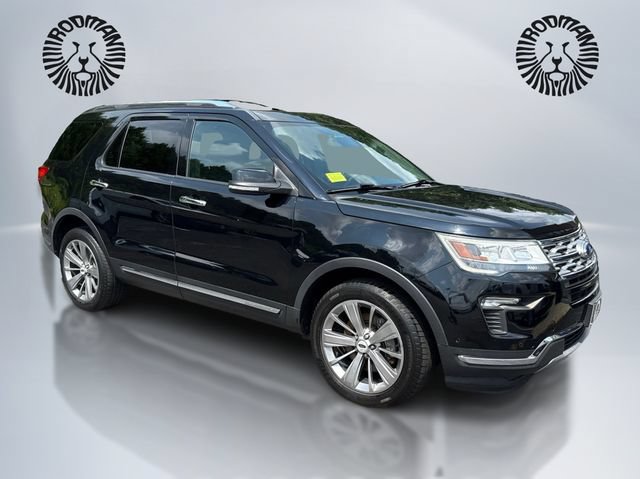 Certified 2018 Ford Explorer Limited w/ Equipment Group 301A AWD/4WD image 3