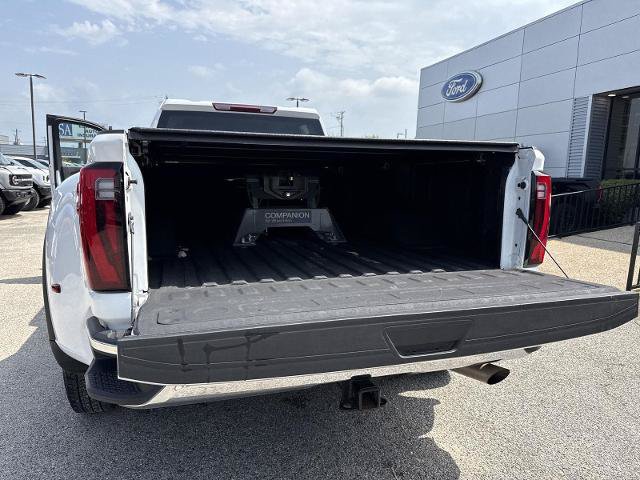 Used 2024 GMC Sierra 3500 Pro AWD/4WD image 27