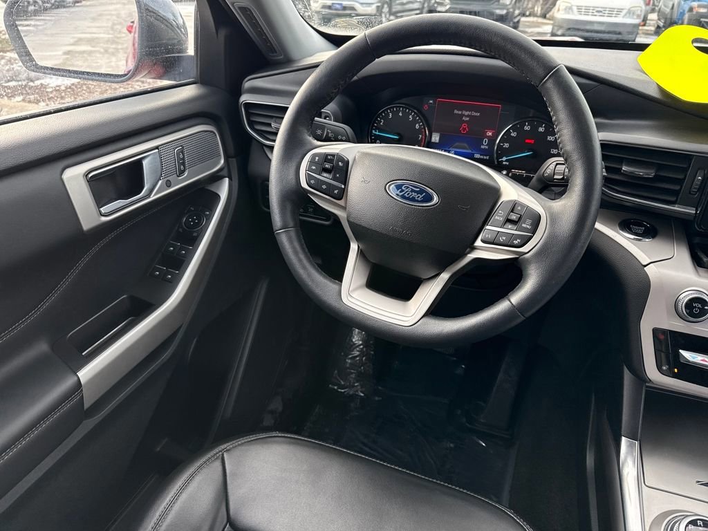 Certified 2024 Ford Explorer XLT w/ Equipment Group 202A image 13