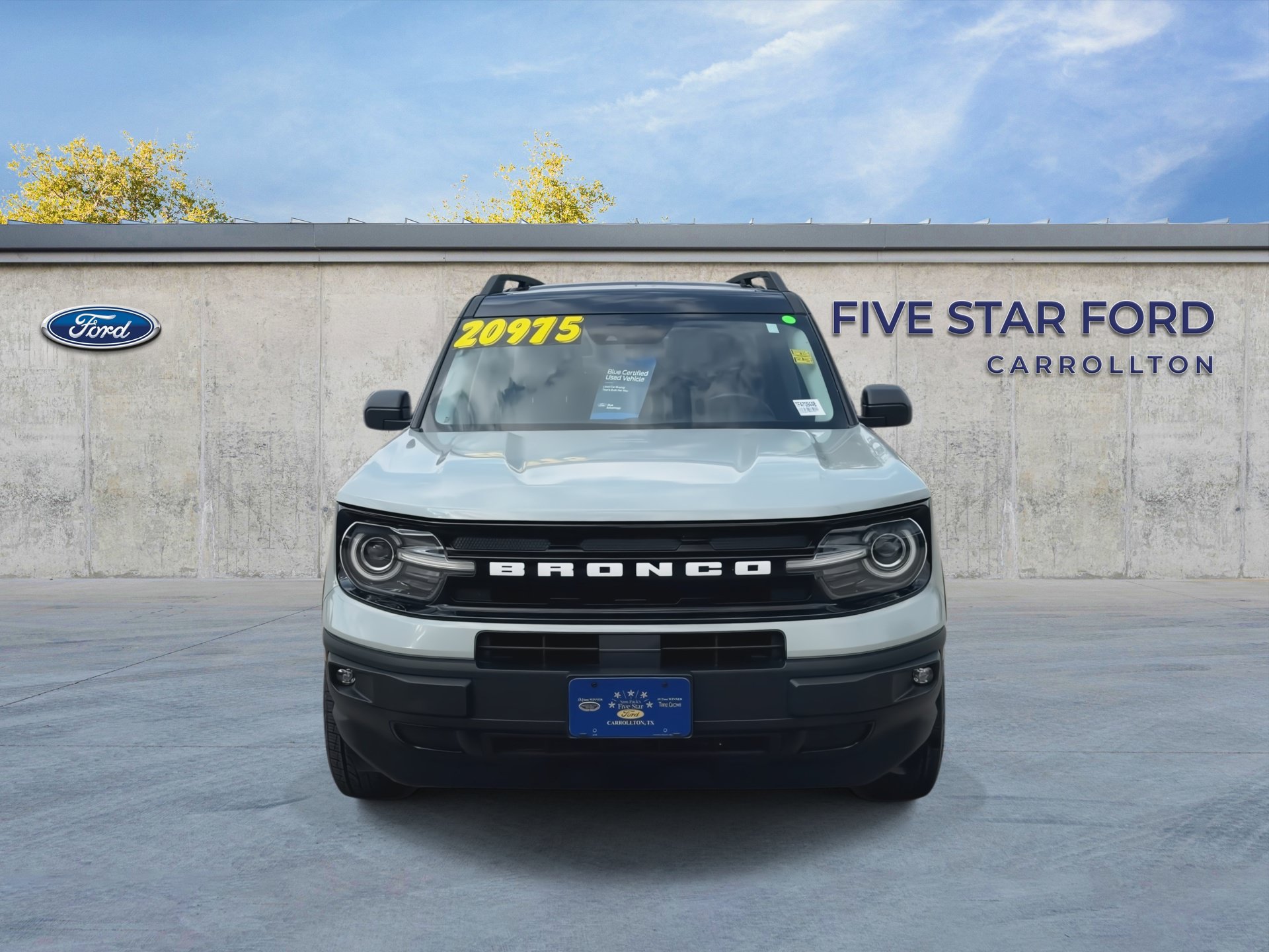 Certified 2021 Ford Bronco Sport Outer Banks w/ Outer Banks Package AWD/4WD image 3